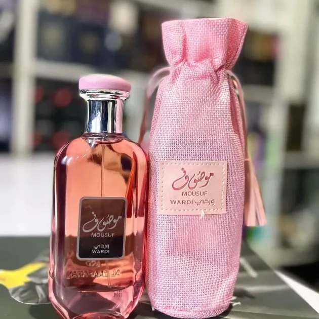 عطر موصوف وردي أصلي