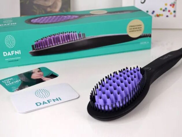 فرشاة تصفيف وتمليس الشعر السحرية DAFNI