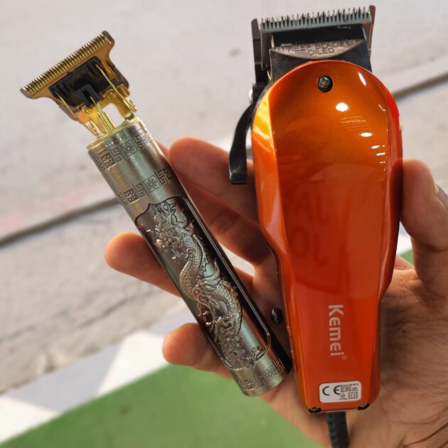 Pack tendeuse KEMEI 9012 +Tendeuse zéro Vintage T9