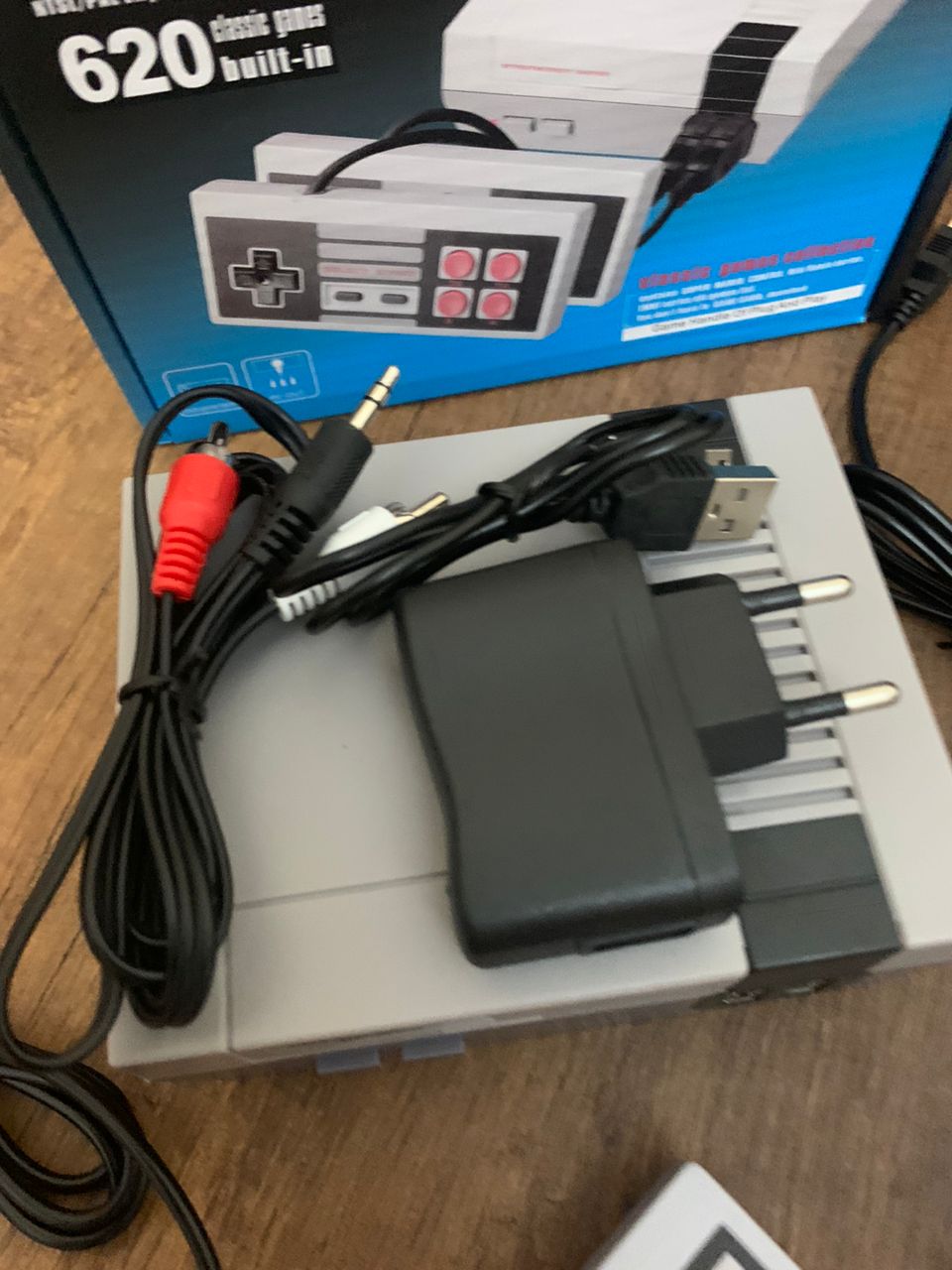 Mini console de jeu rétro classique 620 Games avec 2 Manettes - الصورة 4