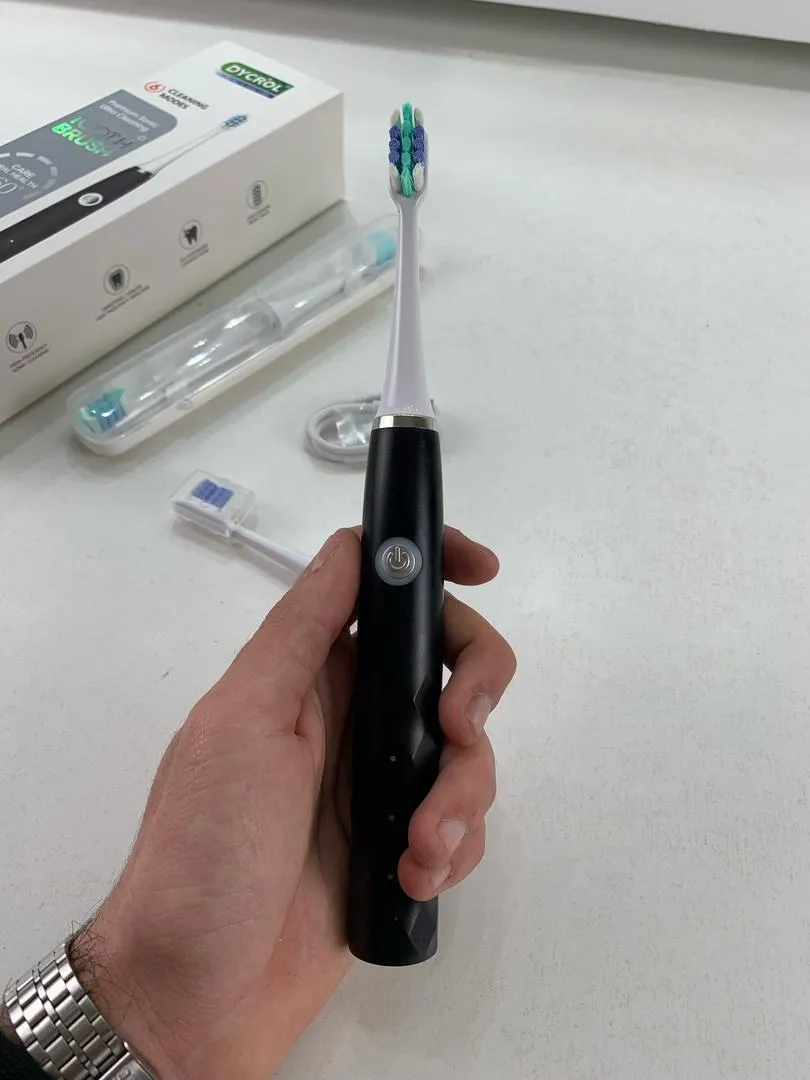 Brosse à dents électrique sonique 6 modes réglables avec 4 têtes – فرشاة أسنان - الصورة 3