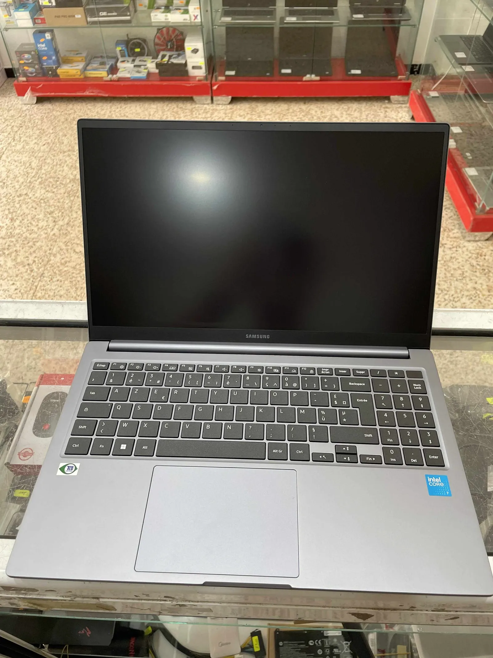 Samsung Galaxy Book4 - Intel Core 7 150U - الصورة 3