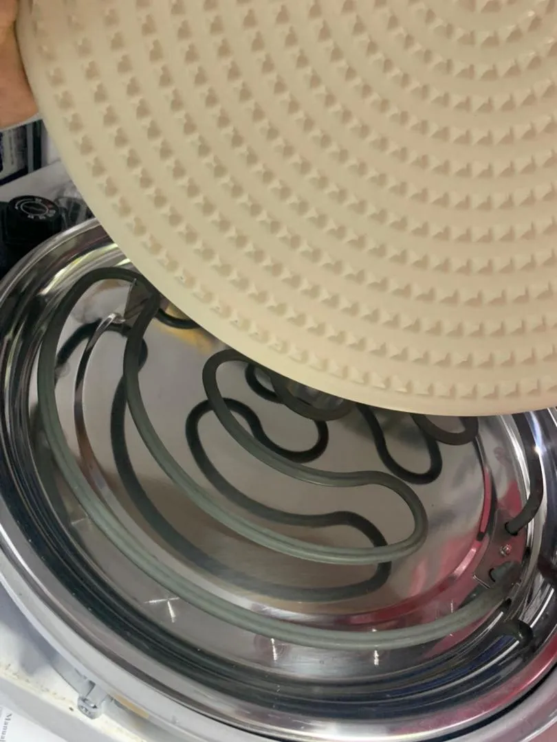 طاجين كهربائي Saurex Tajine Electrique Et pierre à Pizza double face 6500W - الصورة 3