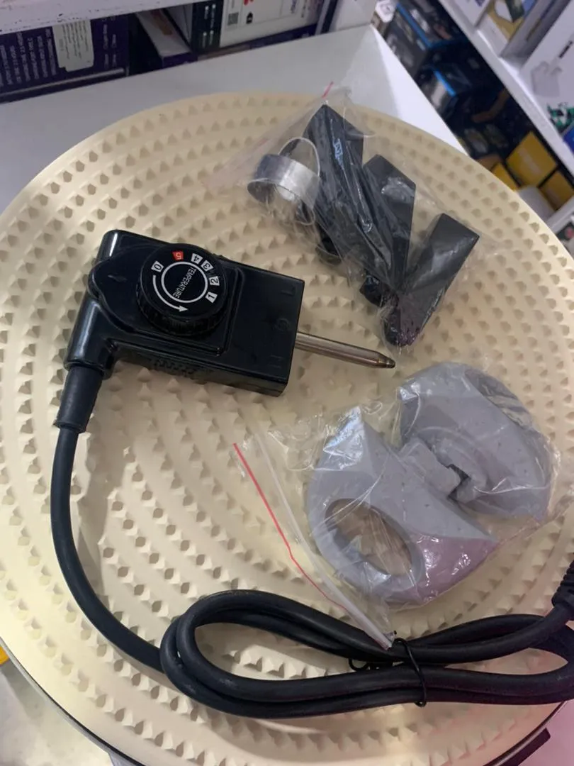 طاجين كهربائي Saurex Tajine Electrique Et pierre à Pizza double face 6500W - الصورة 2