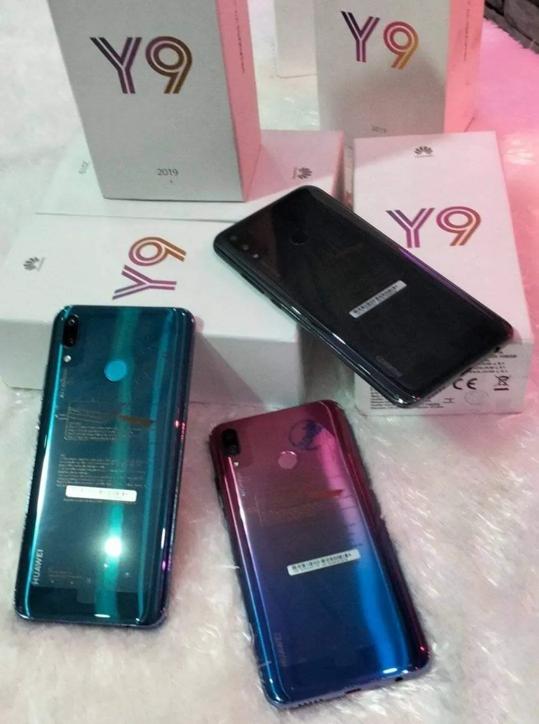 Smartphone Huawei Y9 - الصورة 3