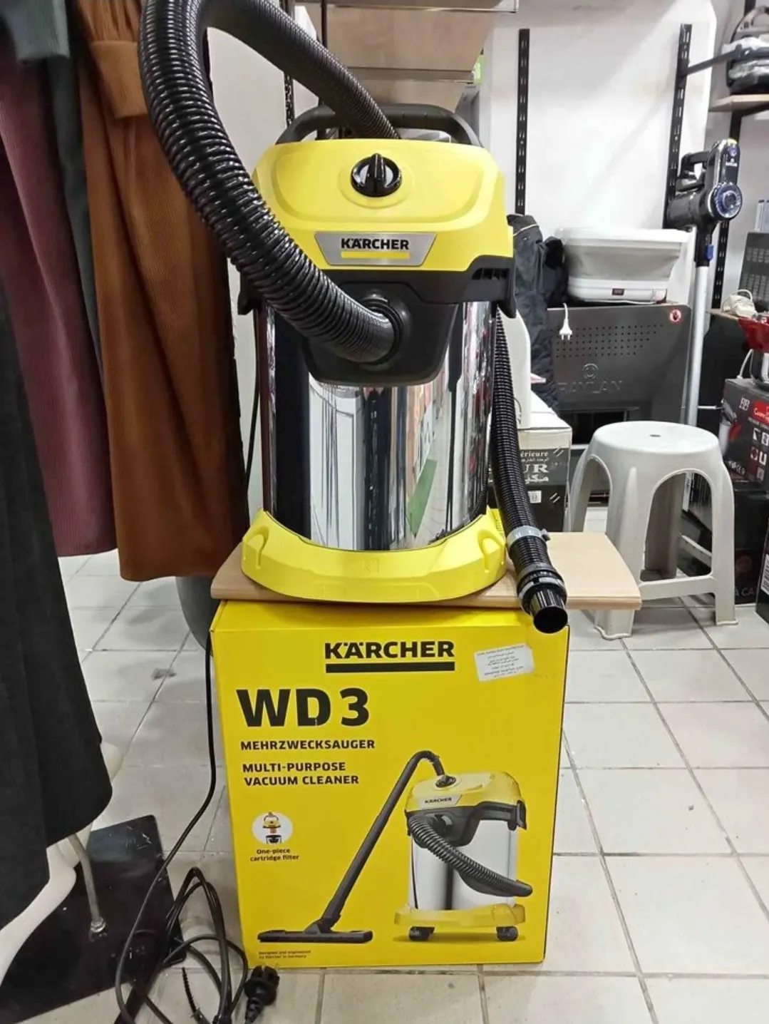 karcher WD3 inox aspirateur 1000W 19L - الصورة 6