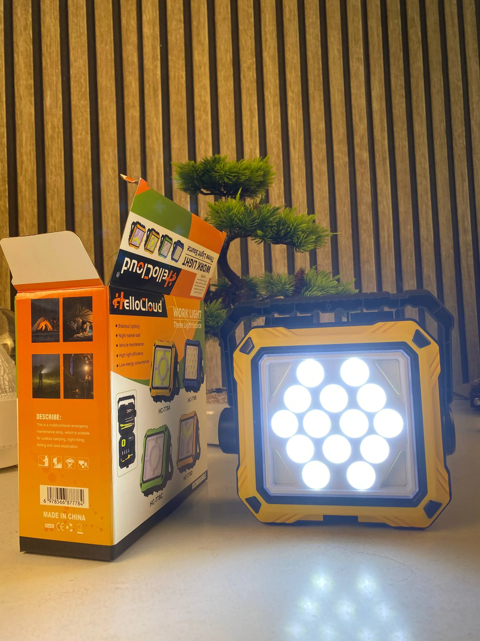 Lanterne de Camping LED Solaire et Rechargeable USB 40 LED + 2 COB - مصباح وكيشاف تخييم يدوي يعمل بالطاقة الشمسية بـ 4 وضعيات إضاءة - الصورة 3
